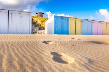 Durch den Sand zum Turm